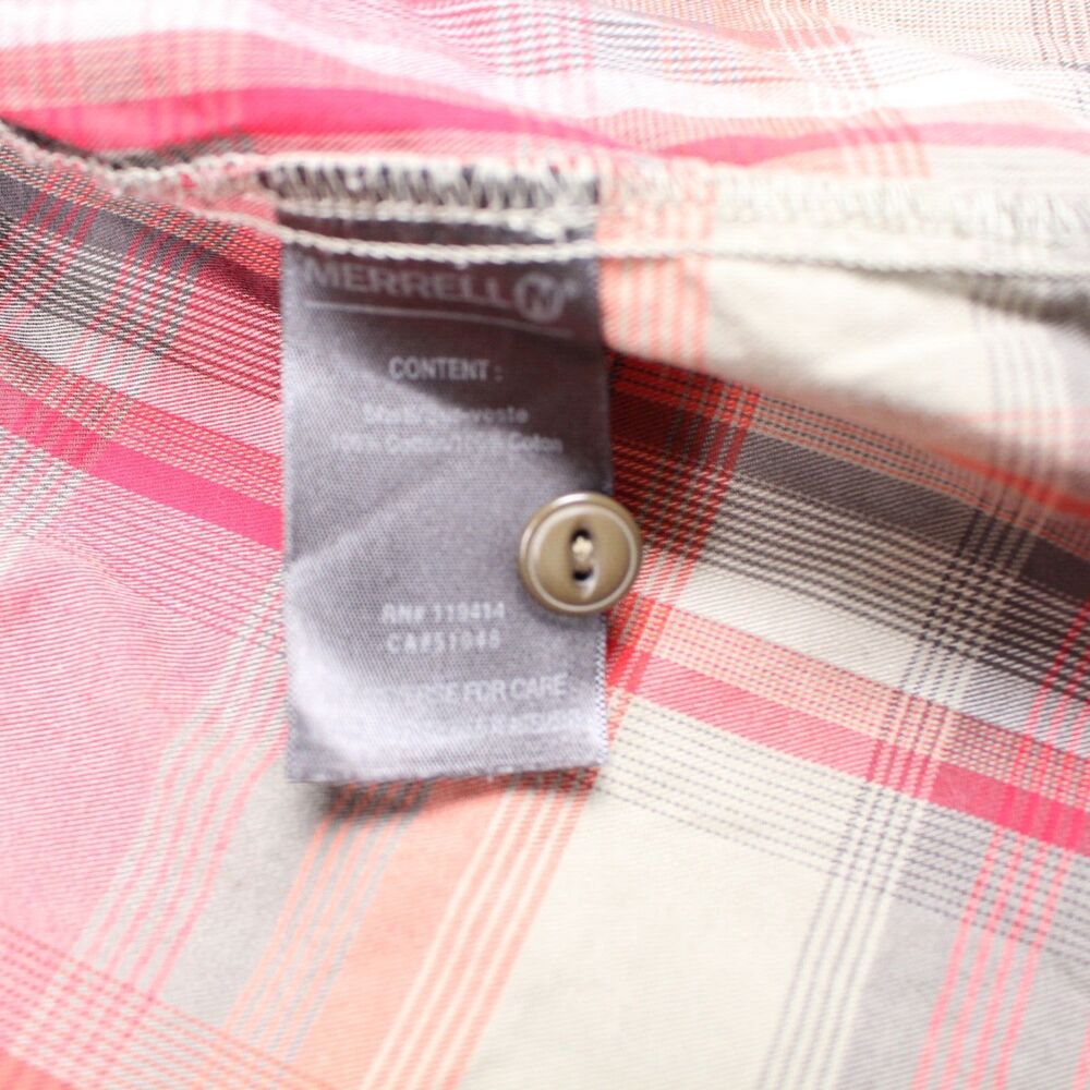 Merrell‎ Flannel Shirt Sz M Red Plaid Long Sleeve Button-Up Outdoors READ - Picture 3 of 8